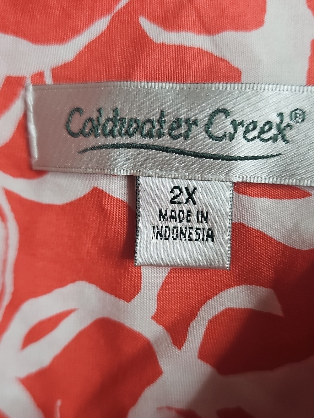 Coldwater Creek Coral Rose Print Button-Down Blouse - Picture 9 of 10
